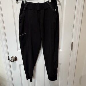 Cherokee Infinity Scrub Joggers